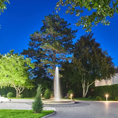 Apartman Mit Gartenblick Und Terrasse